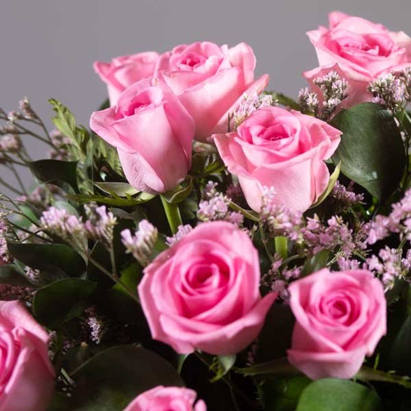 לה ולי פרחים - ורדים ורוד בייבי - משלוחי פרחים בחיפה