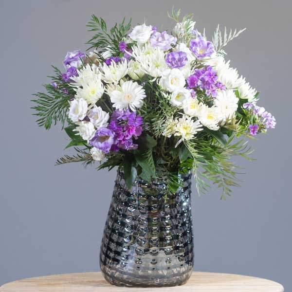 לה ולי פרחים - ספיידר סגול לבן - משלוחי פרחים בחיפה